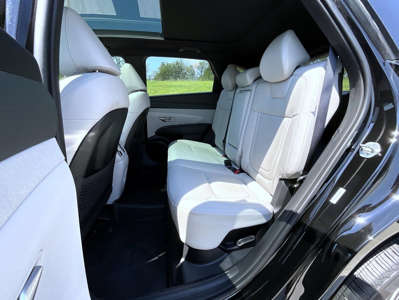 Certified 2025 Hyundai Tucson Limited AWD/4WD image 20