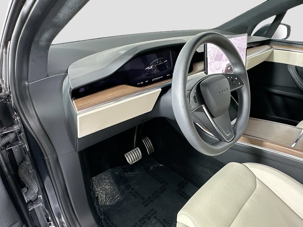 Used 2024 Tesla Model X AWD/4WD image 11