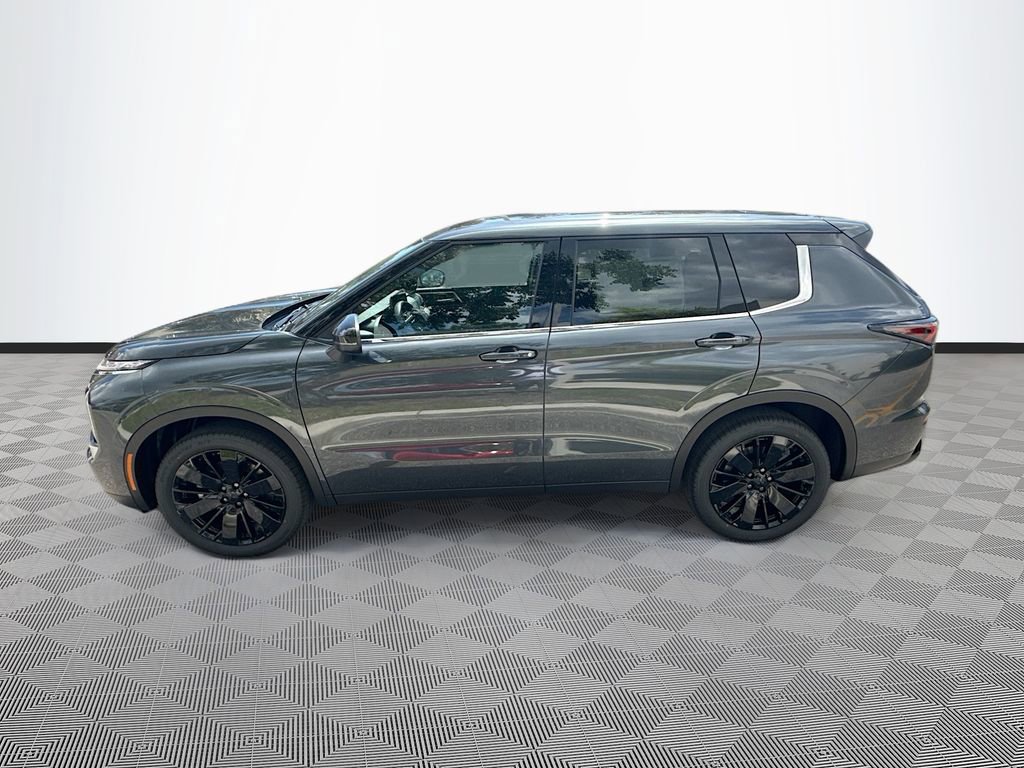 New 2026 Mitsubishi Outlander LE FWD image 4