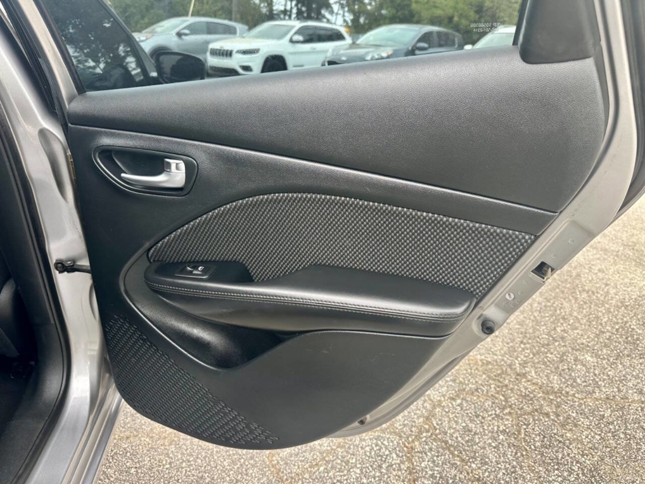 Used 2016 Dodge Dart SE w/ Convenience Group FWD image 15
