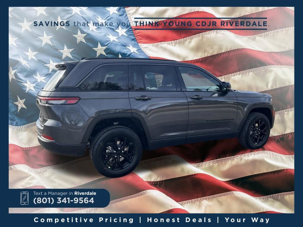 New 2026 Jeep Grand Cherokee Altitude image 5