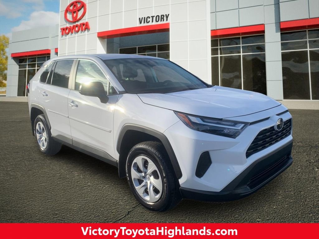 New 2025 Toyota RAV4 LE