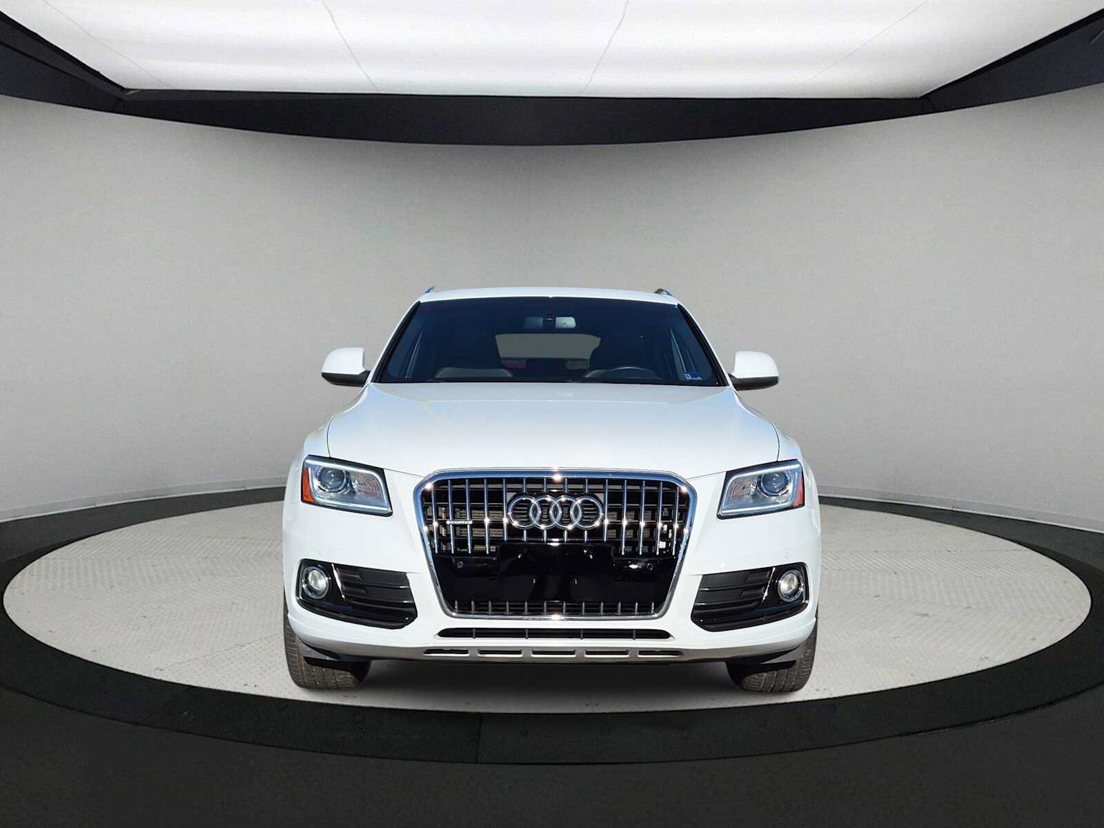 Used 2014 Audi Q5 2.0T Premium Plus w/ Premium Plus Package AWD/4WD image 3
