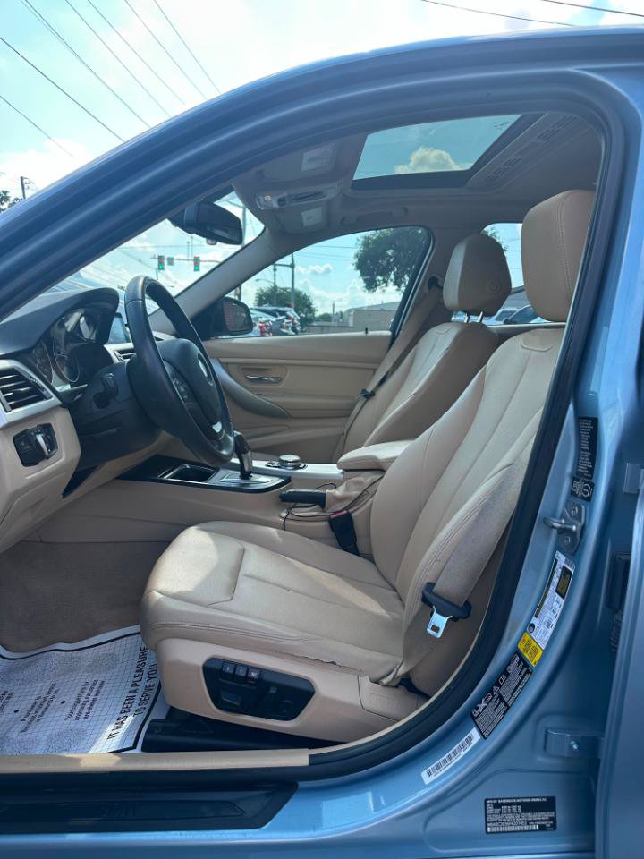 Used 2015 BMW 320i xDrive Sedan AWD/4WD image 13