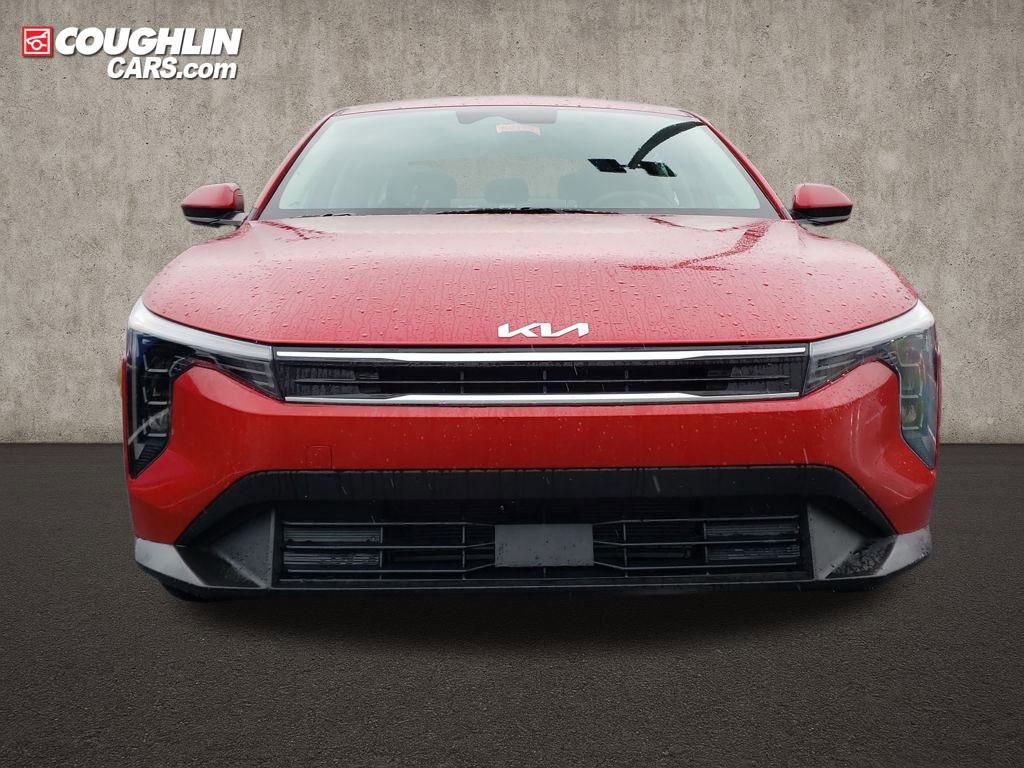 New 2025 Kia K4 LXS image 2