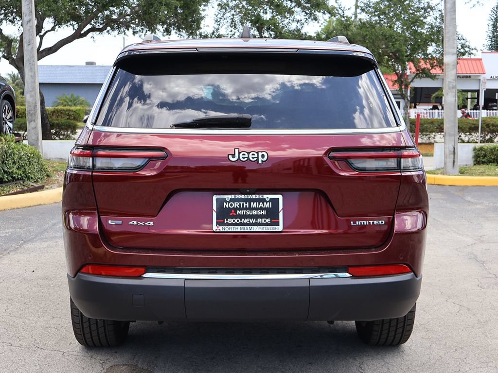 Used 2022 Jeep Grand Cherokee L Limited AWD/4WD image 15