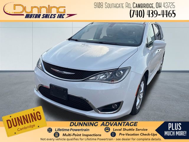 Used 2017 Chrysler Pacifica Touring-L Plus image 1