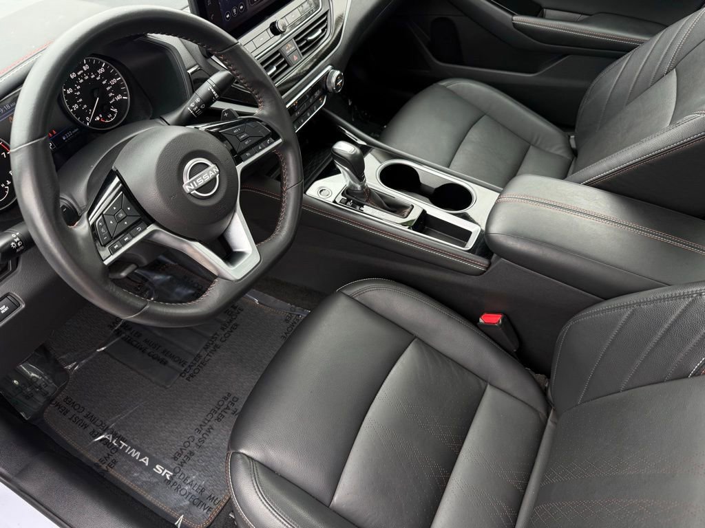 Certified 2025 Nissan Altima 2.5 SR w/ SR Premium Package image 18