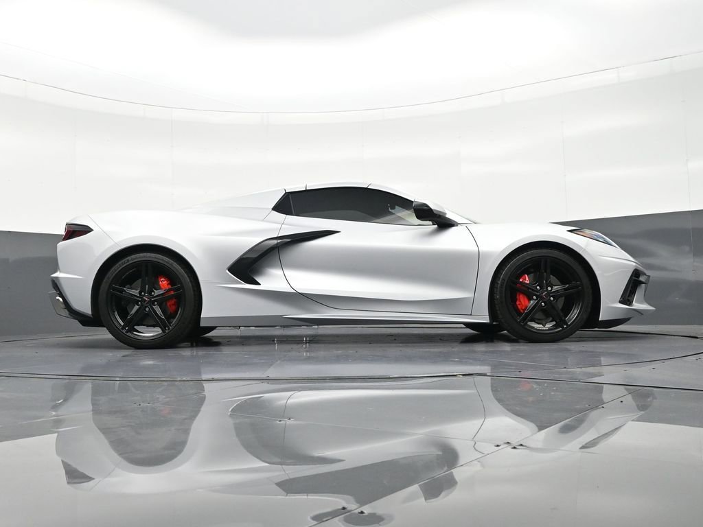 Used 2026 Chevrolet Corvette Stingray Convertible w/ 1LT image 27
