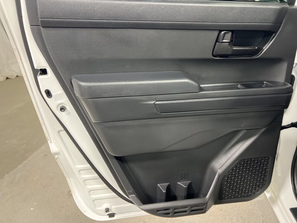 Used 2024 Toyota Tacoma SR5 AWD/4WD image 20
