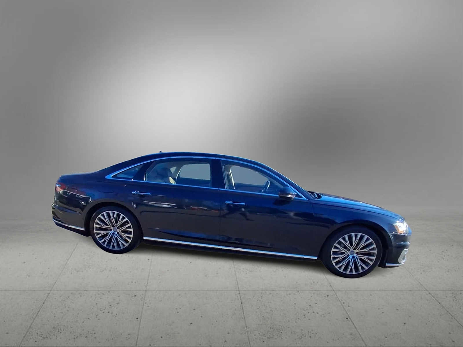 Used 2019 Audi A8 L 3.0T w/ Executive Package image 9