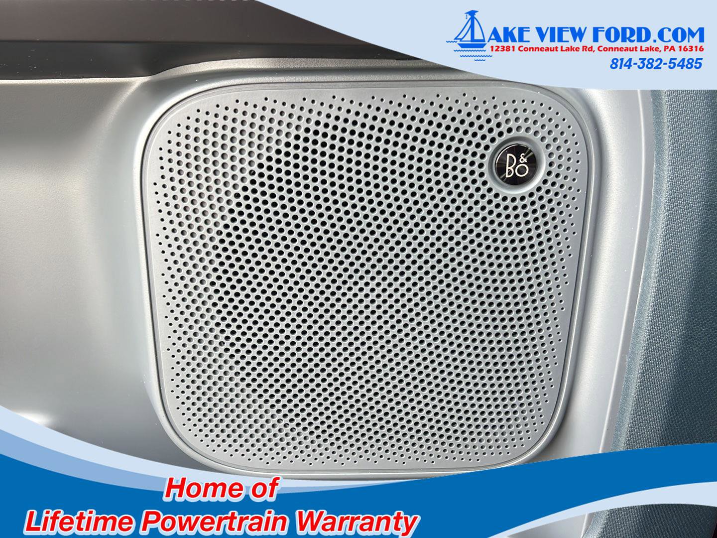 New 2026 Ford Maverick Lariat w/ Black Appearance Package image 38