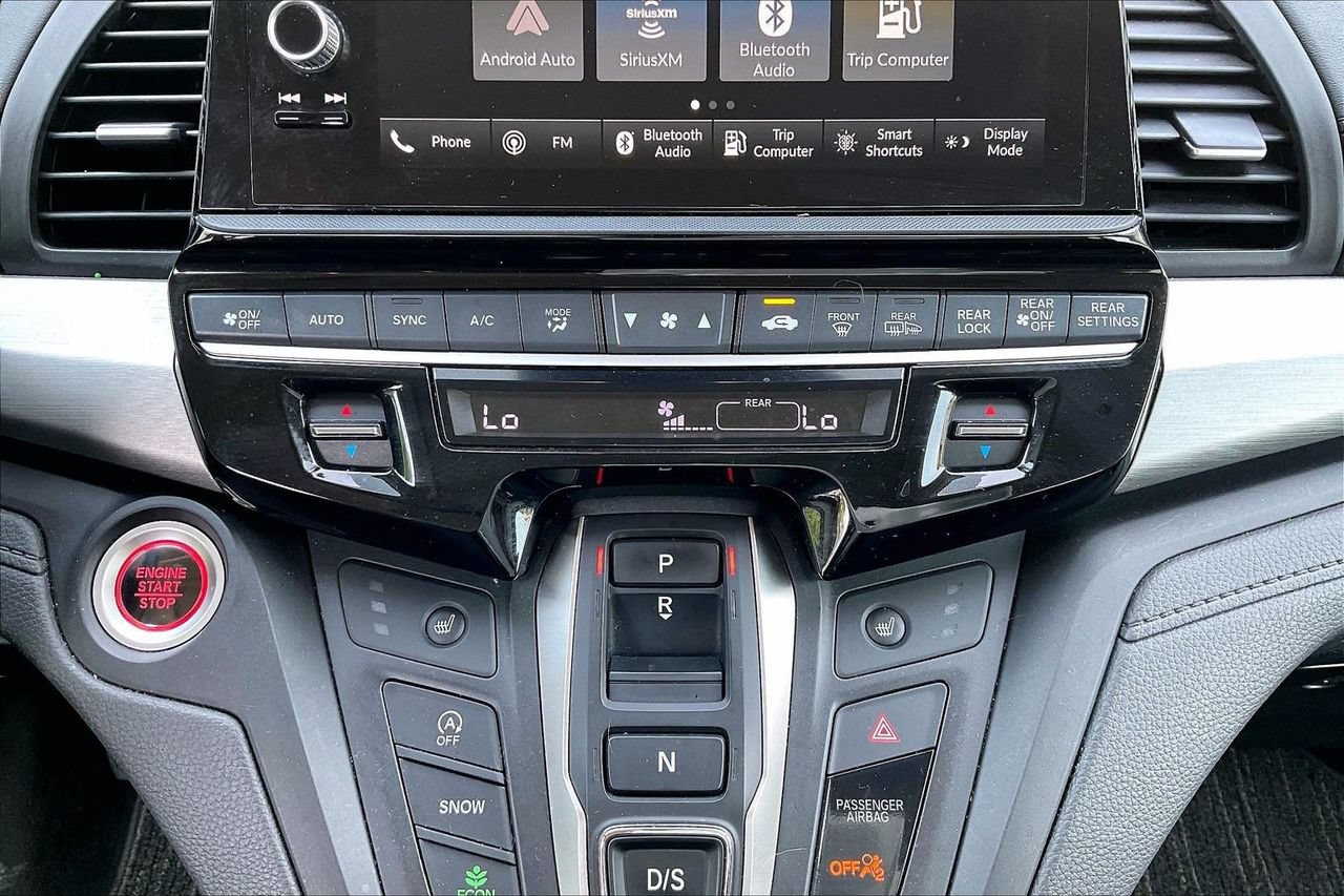 Used 2025 Honda Odyssey EX-L image 18