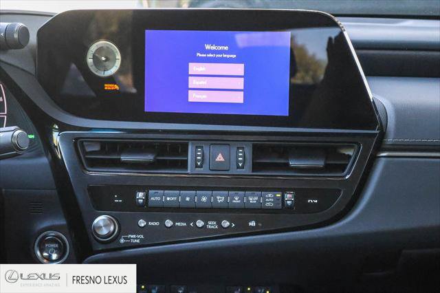 Certified 2025 Lexus ES 300h w/ Premium Package FWD image 17