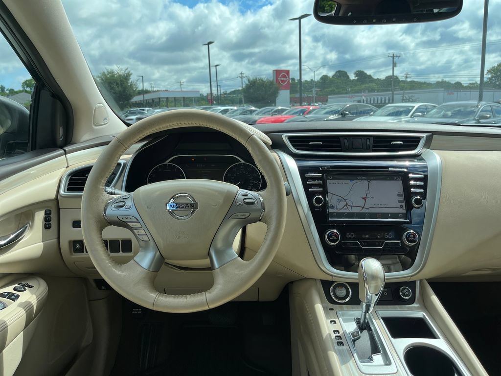 Used 2018 Nissan Murano Platinum w/ Cargo Package FWD image 13
