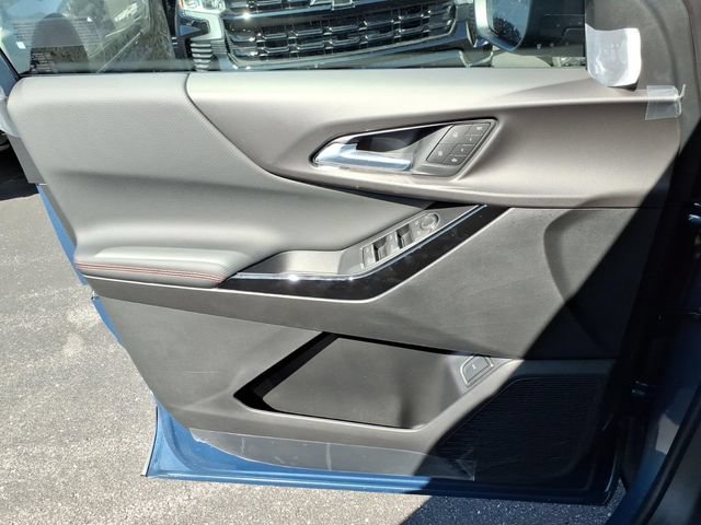 New 2027 Chevrolet Equinox RS w/ Safety and Technology Package FWD image 10