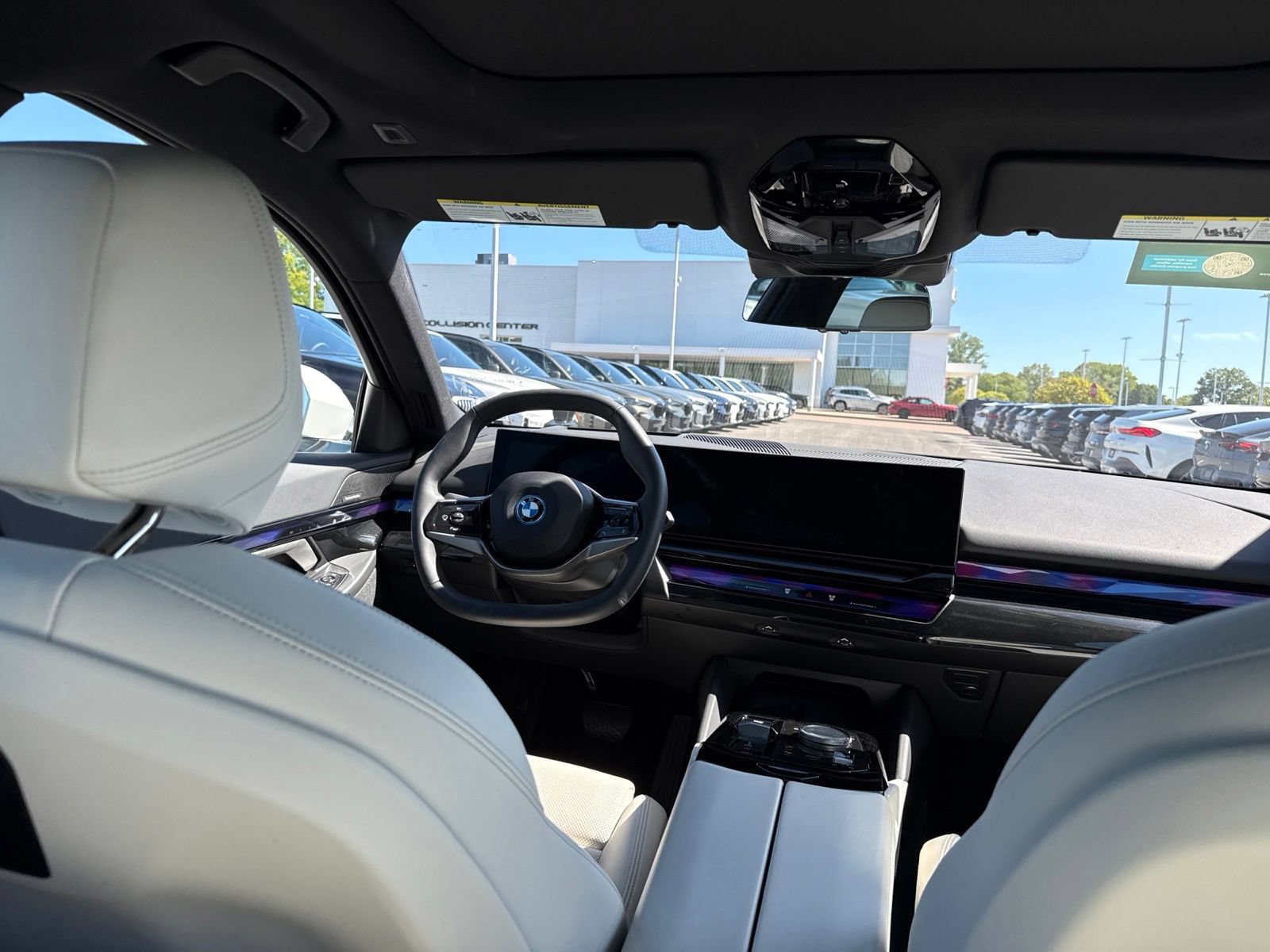 Certified 2025 BMW i5 xDrive40 w/ Premium Package AWD/4WD image 33