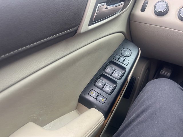 Used 2015 GMC Yukon Denali w/ Open Road Package image 8