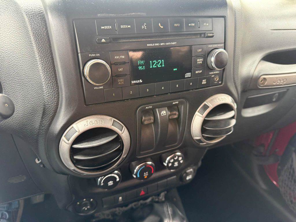 Used 2012 Jeep Wrangler Sport AWD/4WD image 18