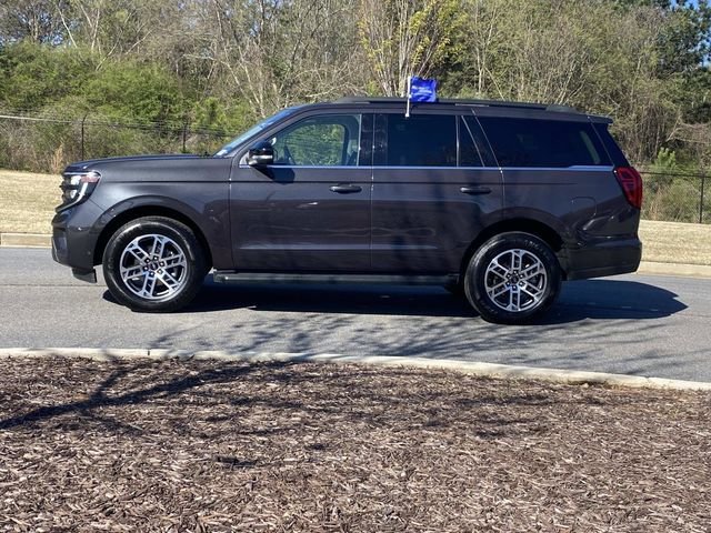 Certified 2025 Ford Expedition Active image 10