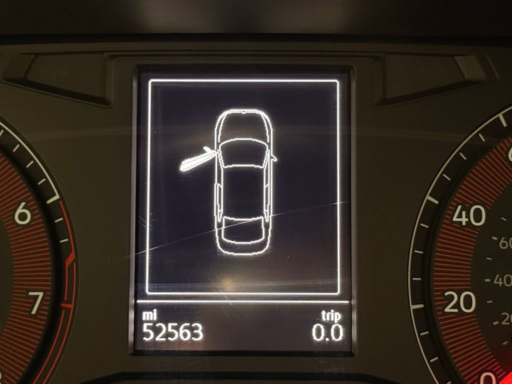 Used 2020 Volkswagen Jetta R-Line image 17