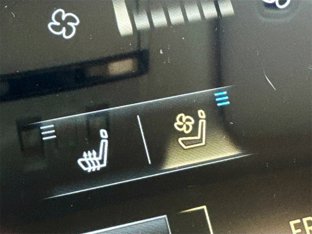 New 2026 INFINITI QX80 Luxe w/ Cargo Package image 21