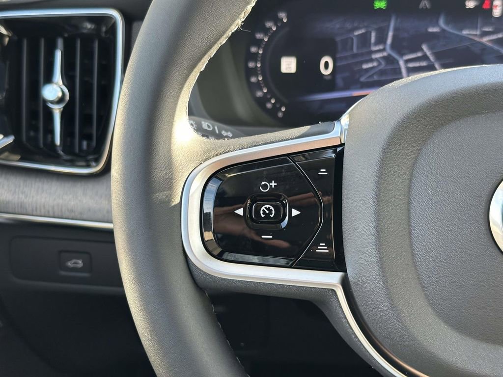 New 2026 Volvo XC90 B6 Ultra w/ Lounge Package image 8