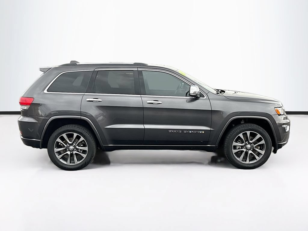 Used 2018 Jeep Grand Cherokee Overland AWD/4WD image 4