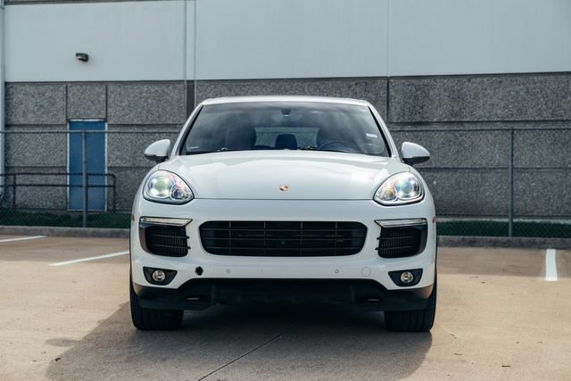 Used 2016 Porsche Cayenne S AWD/4WD image 12