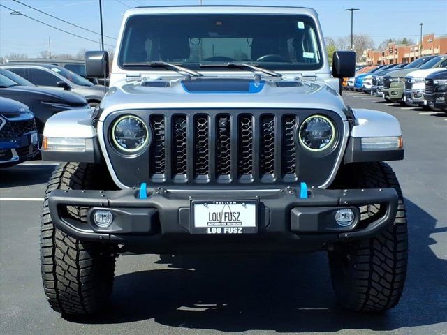 Used 2023 Jeep Wrangler Unlimited Rubicon 4xe w/ Steel Bumper Group image 32