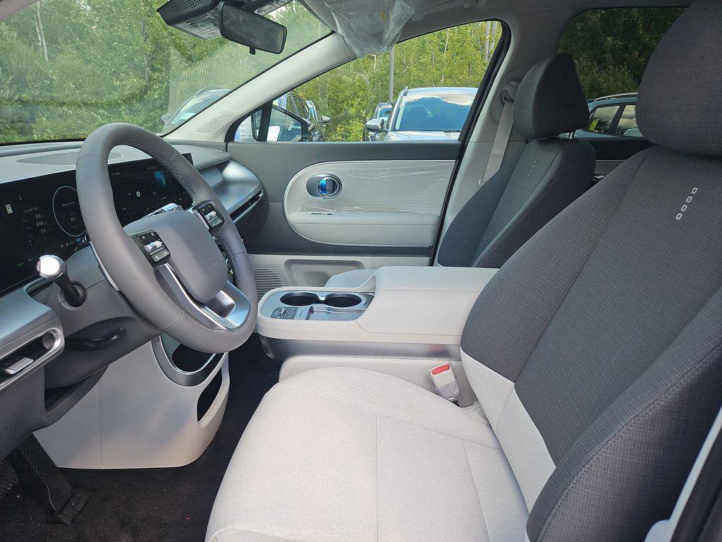 New 2026 Hyundai Ioniq 9 S image 17