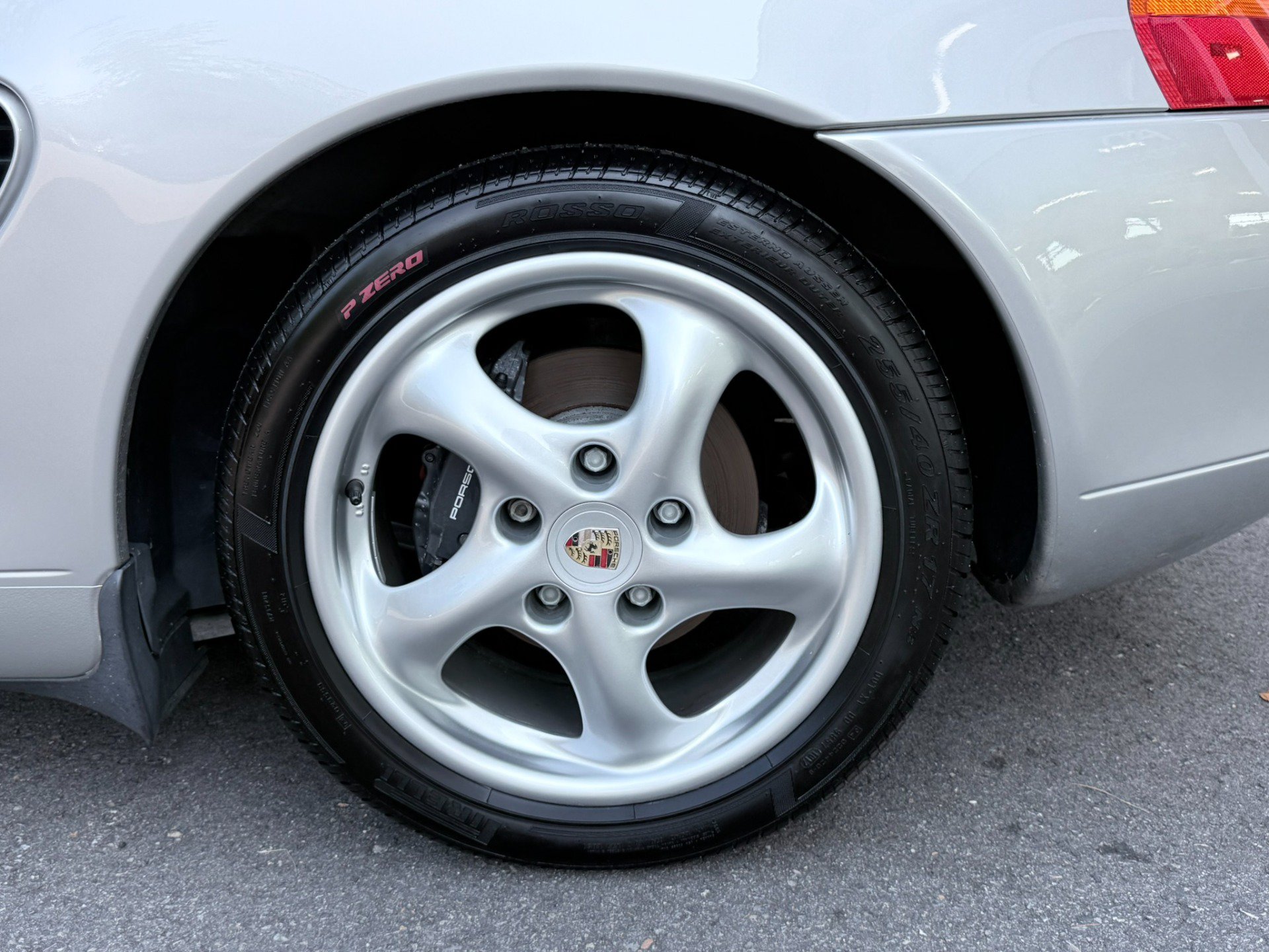 Used 2000 Porsche Boxster RWD image 39