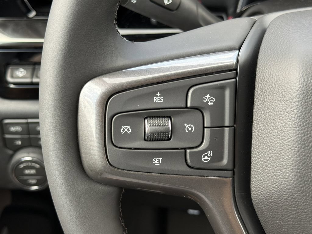 New 2026 Chevrolet Silverado 2500 ZR2 w/ LPO, Dark Essentials Package AWD/4WD image 10