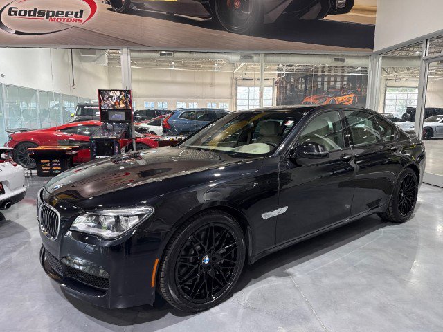 Used 2014 BMW 750i RWD image 92
