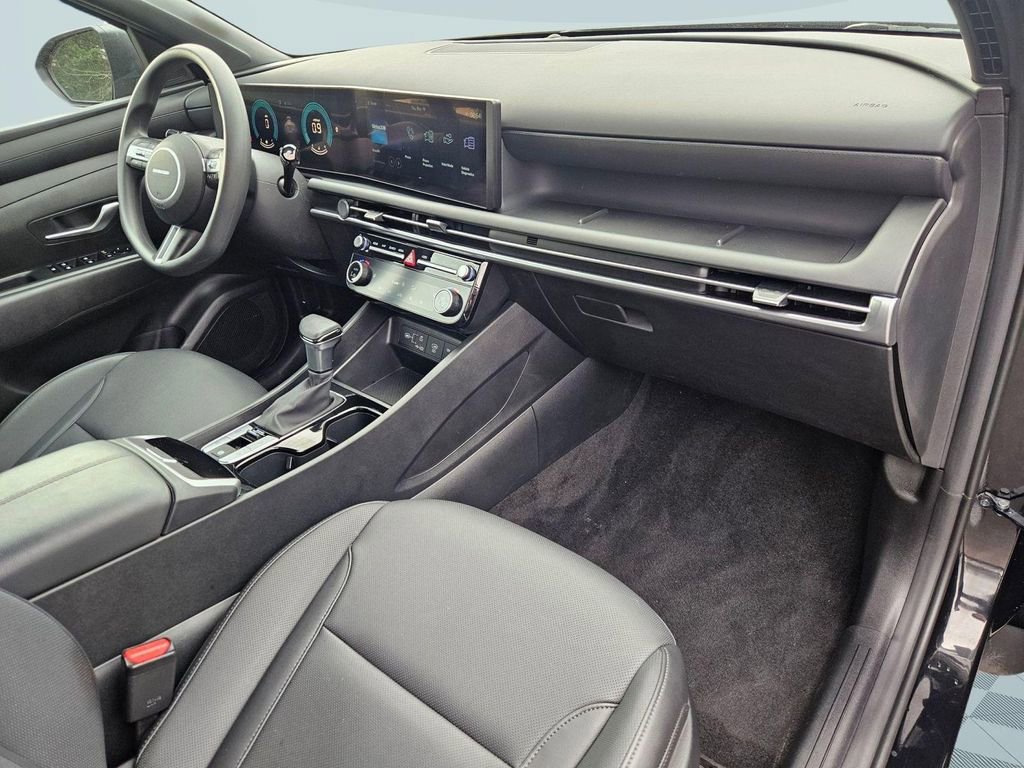 Certified 2025 Hyundai Santa Cruz SEL image 30