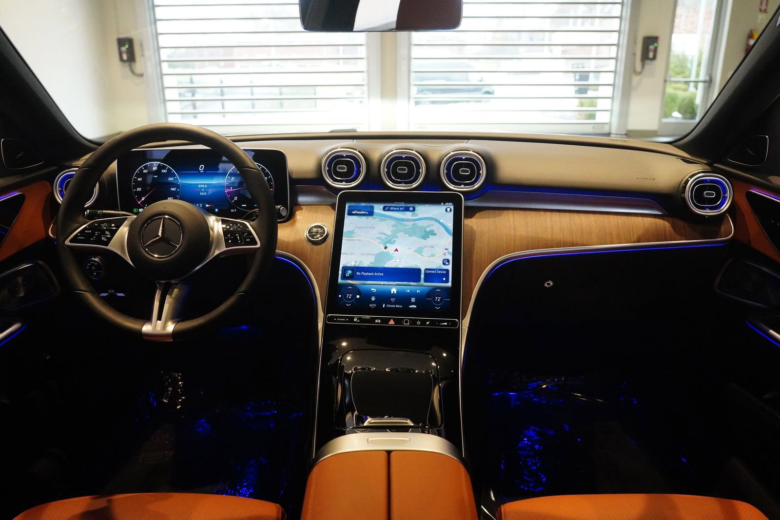 Used 2025 Mercedes-Benz C 300 4MATIC Sedan image 16