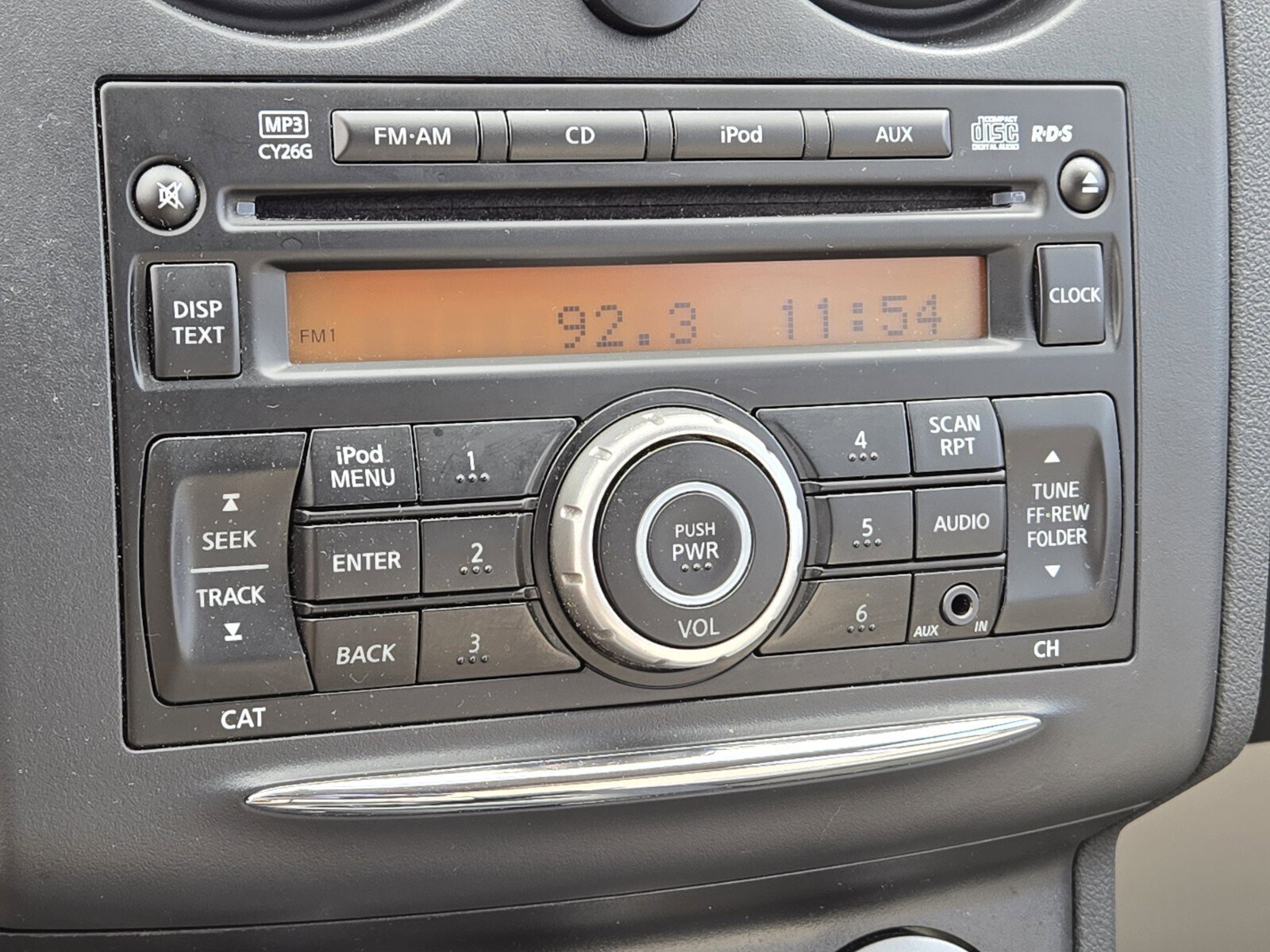 Used 2014 Nissan Rogue S image 19