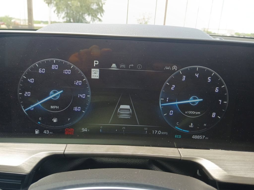 Used 2023 Kia Telluride SX Prestige X-Pro AWD/4WD image 17