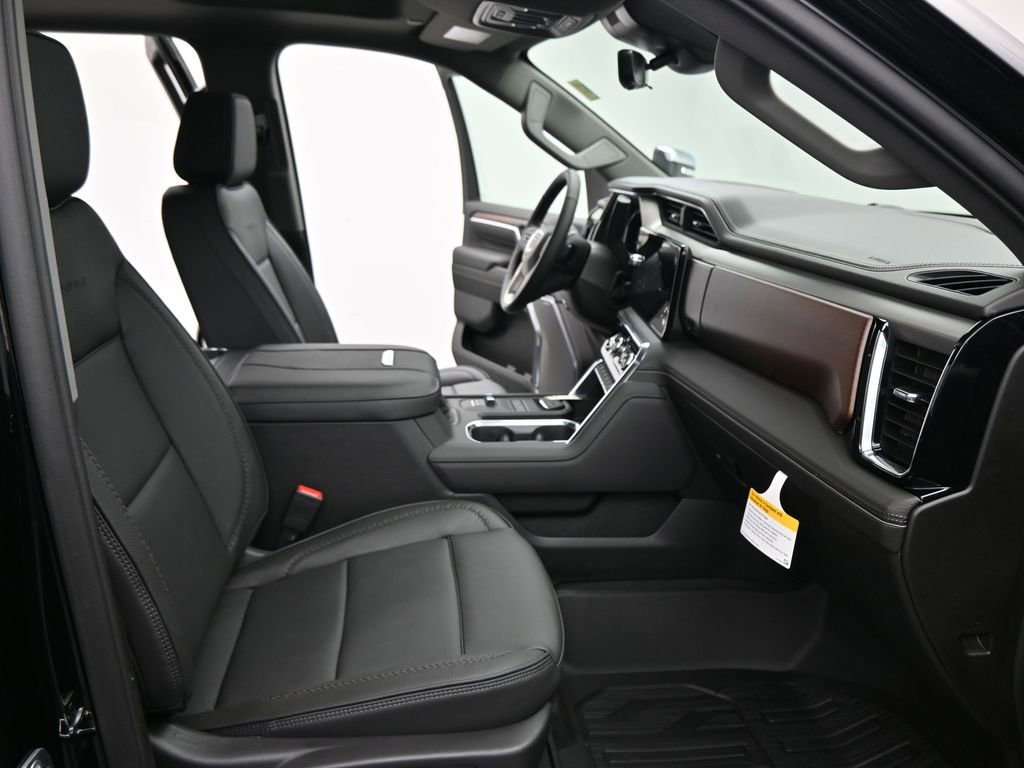 New 2026 GMC Sierra 3500 Denali w/ Denali Reserve Package image 23