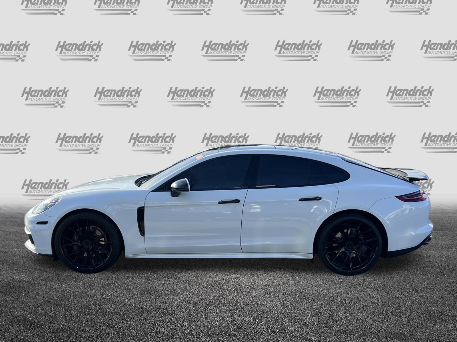 Used 2017 Porsche Panamera 4 image 7