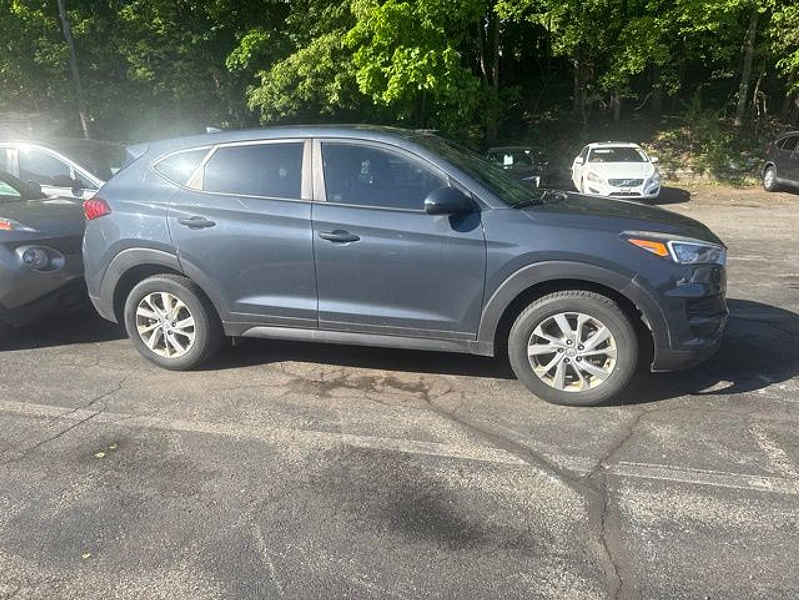 Used 2019 Hyundai Tucson SE w/ Cargo Package AWD/4WD image 2