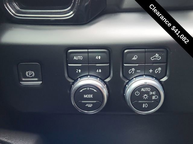 Used 2022 GMC Sierra 1500 AT4 w/ Technology Package image 36