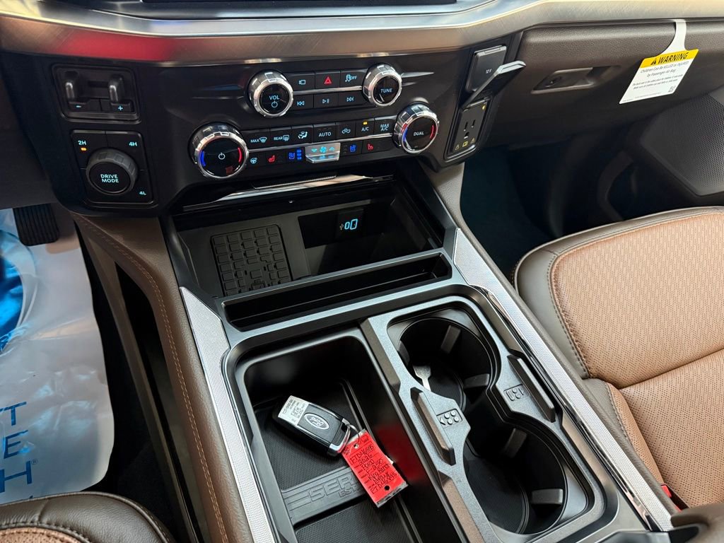 New 2026 Ford F250 King Ranch w/ Chrome Package image 19