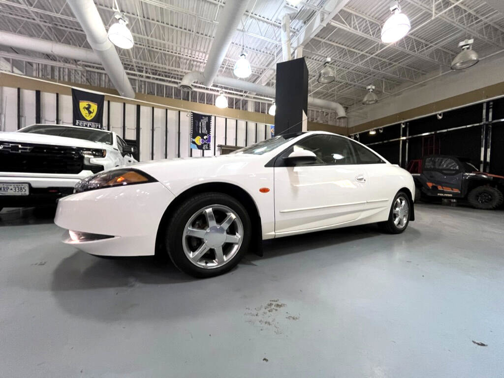 Used 1999 Mercury Cougar V6 image 3