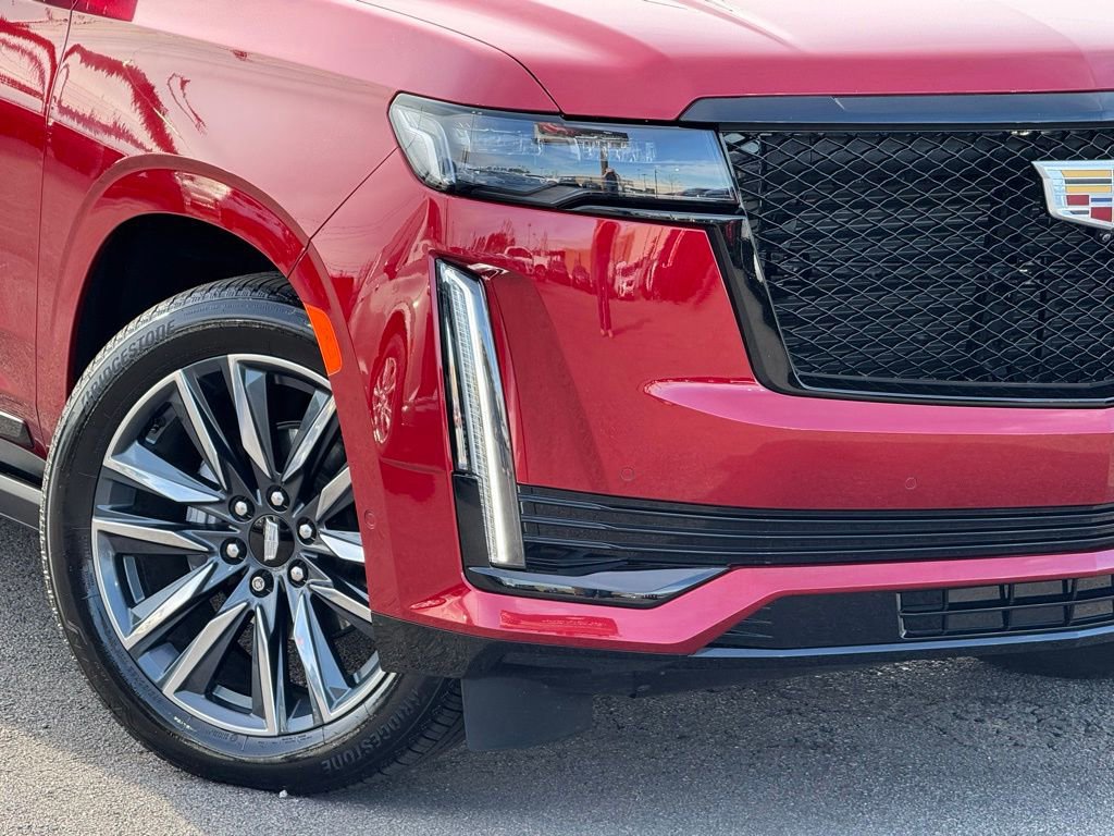 Certified 2022 Cadillac Escalade Sport Platinum image 10