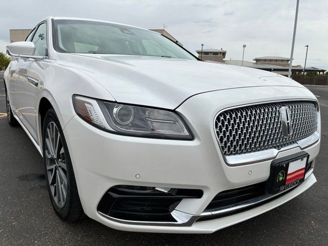 Used 2019 Lincoln Continental Select w/ Continental Climate Package FWD image 8