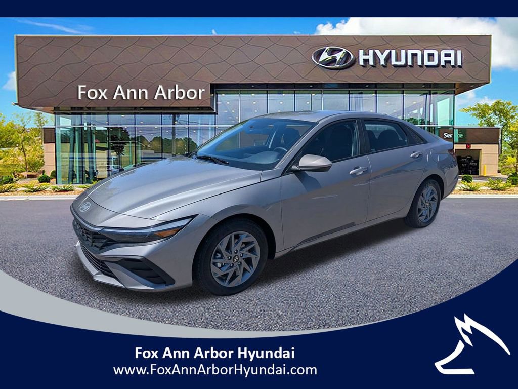 Certified 2024 Hyundai Elantra SEL FWD image 1