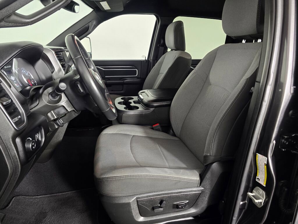 Used 2024 RAM 2500 Big Horn image 23