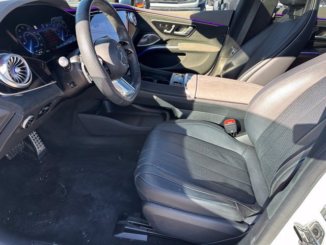 Used 2023 Mercedes-Benz EQS 580 4MATIC Sedan image 19