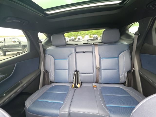 Used 2023 Chevrolet Blazer RS w/ Enhanced Convenience Package AWD/4WD image 31